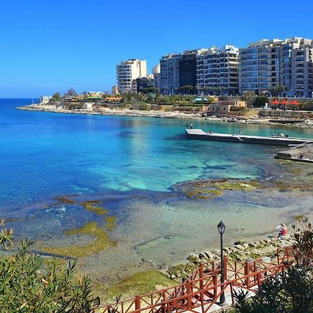 Modern Apartment Just Off The Promenade Sliema Exteriör bild